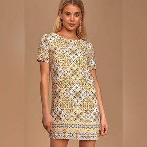 Lulu’s Dandy Lion Shift Dress